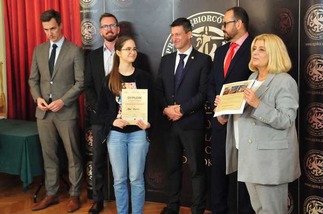 [FOTO/WYNIKI] Uczniowie świdnickich szkół sprawdzili swoją wiedzę o historii miasta