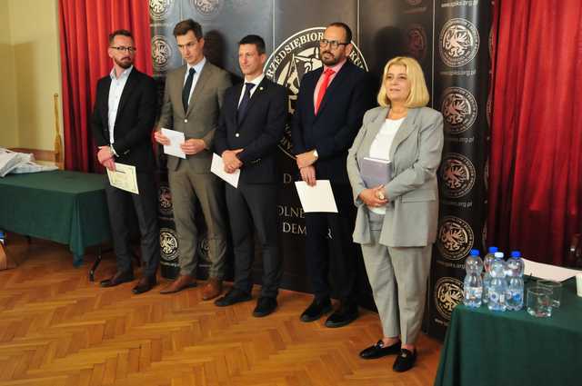 [FOTO/WYNIKI] Uczniowie świdnickich szkół sprawdzili swoją wiedzę o historii miasta