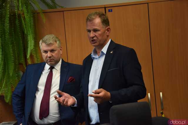 [FOTO] Wielka farma fotowoltaiczna i nowa jednostka kogeneracyjna. Członkowie świebodzickiej spółdzielni mają zapłacić mniej za ciepło