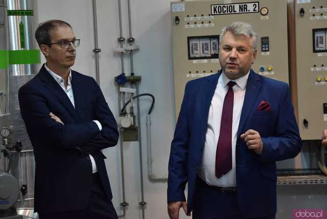 [FOTO] Wielka farma fotowoltaiczna i nowa jednostka kogeneracyjna. Członkowie świebodzickiej spółdzielni mają zapłacić mniej za ciepło