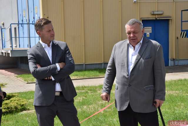 [FOTO] Wielka farma fotowoltaiczna i nowa jednostka kogeneracyjna. Członkowie świebodzickiej spółdzielni mają zapłacić mniej za ciepło