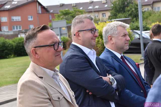 [FOTO] Wielka farma fotowoltaiczna i nowa jednostka kogeneracyjna. Członkowie świebodzickiej spółdzielni mają zapłacić mniej za ciepło