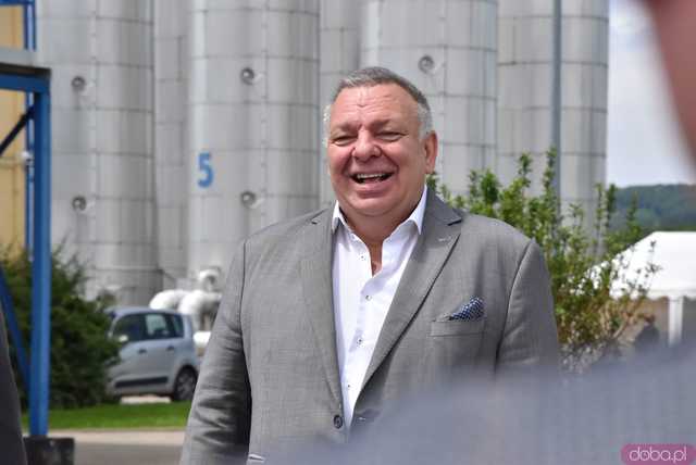 [FOTO] Wielka farma fotowoltaiczna i nowa jednostka kogeneracyjna. Członkowie świebodzickiej spółdzielni mają zapłacić mniej za ciepło