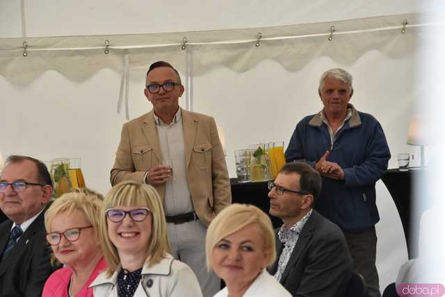 [FOTO] Wielka farma fotowoltaiczna i nowa jednostka kogeneracyjna. Członkowie świebodzickiej spółdzielni mają zapłacić mniej za ciepło