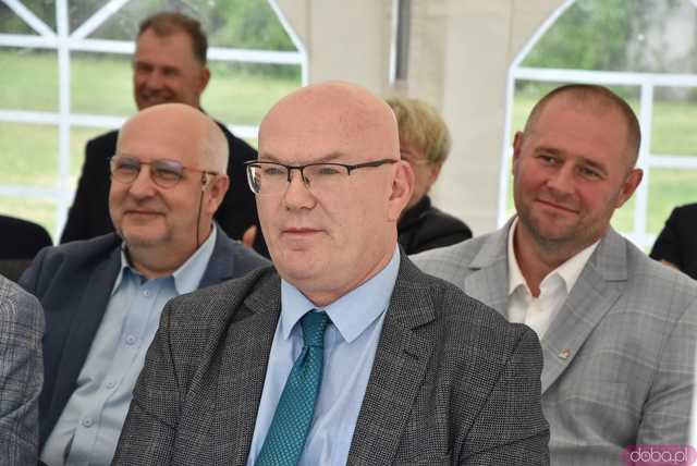 [FOTO] Wielka farma fotowoltaiczna i nowa jednostka kogeneracyjna. Członkowie świebodzickiej spółdzielni mają zapłacić mniej za ciepło