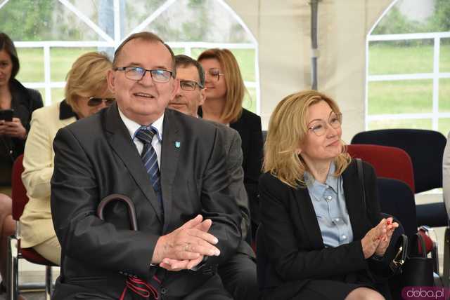 [FOTO] Wielka farma fotowoltaiczna i nowa jednostka kogeneracyjna. Członkowie świebodzickiej spółdzielni mają zapłacić mniej za ciepło