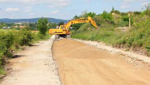 [FOTO] Trwa przebudowa drogi w Czernicy