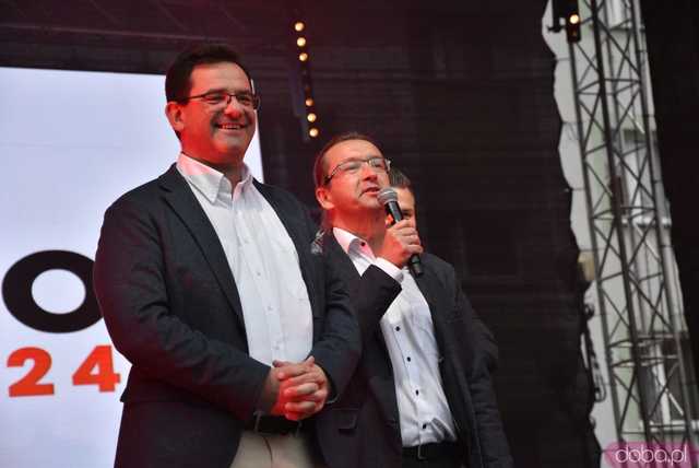 [WIDEO/FOTO] Tłumy na rozpoczęciu Święta Granitu Strzegomskiego. Zagrali Boys i Surprise