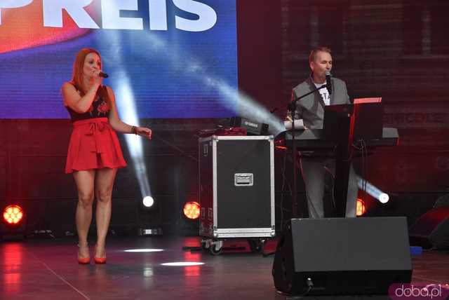 [WIDEO/FOTO] Tłumy na rozpoczęciu Święta Granitu Strzegomskiego. Zagrali Boys i Surprise