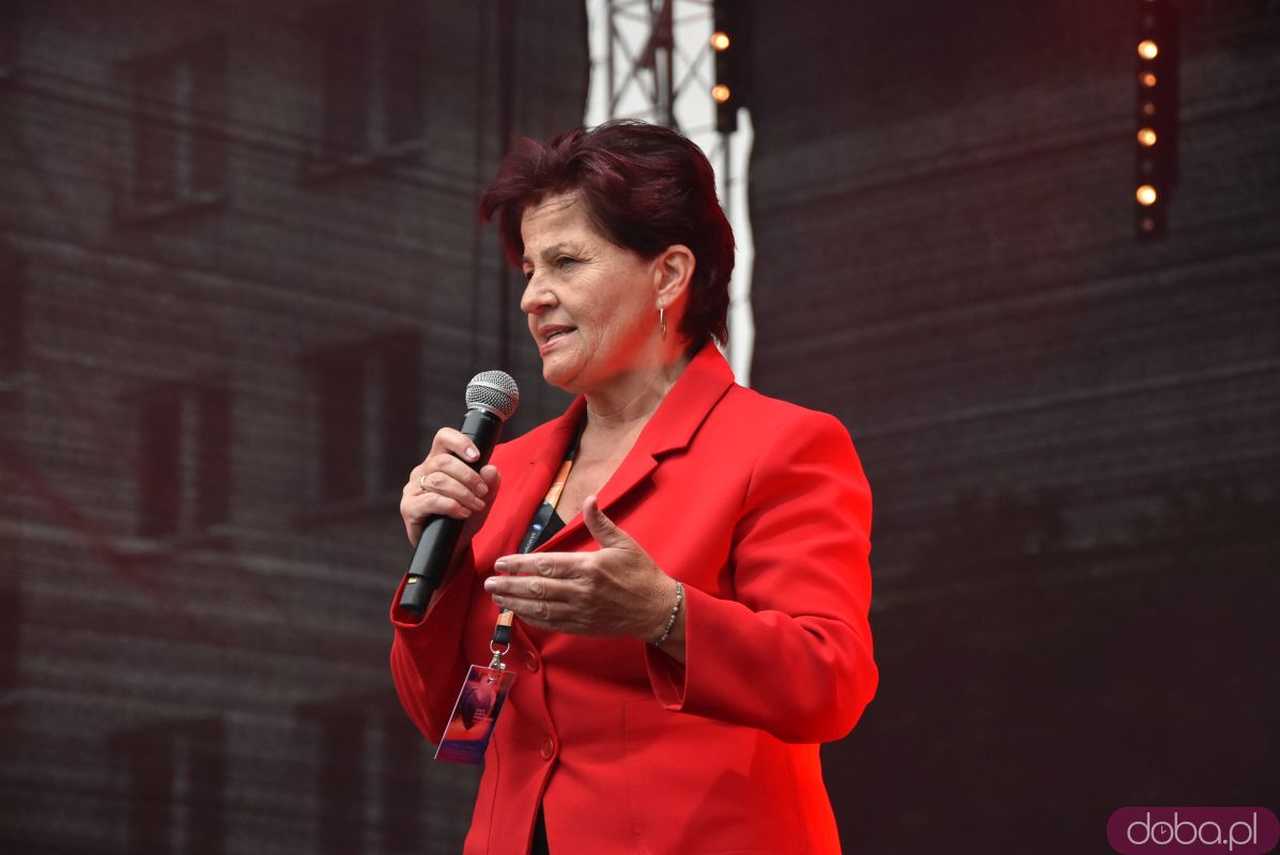 [WIDEO/FOTO] Tłumy na rozpoczęciu Święta Granitu Strzegomskiego. Zagrali Boys i Surprise