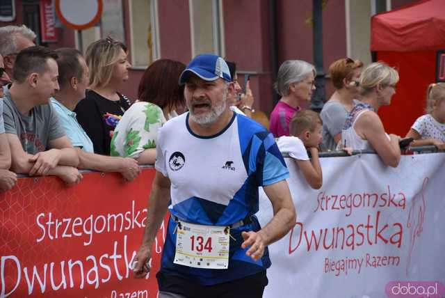 [DUŻO ZDJĘĆ/WYNIKI] Pobiegli w kolejnej odsłonie Strzegomskiej Dwunastki