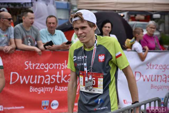 [DUŻO ZDJĘĆ/WYNIKI] Pobiegli w kolejnej odsłonie Strzegomskiej Dwunastki