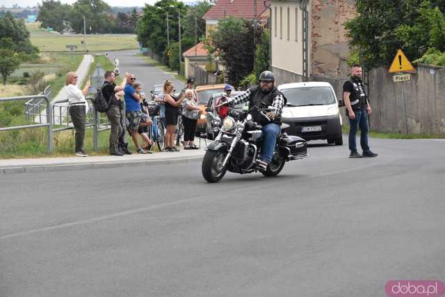 [WIDEO/FOTO] Kilkuset motocyklistów na III Międzynarodowym Zlocie w Dobromierzu