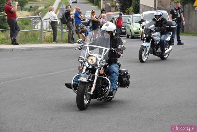 [WIDEO/FOTO] Kilkuset motocyklistów na III Międzynarodowym Zlocie w Dobromierzu