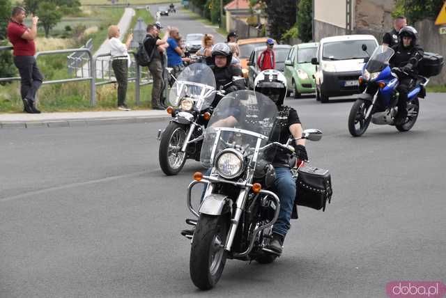 [WIDEO/FOTO] Kilkuset motocyklistów na III Międzynarodowym Zlocie w Dobromierzu