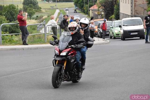 [WIDEO/FOTO] Kilkuset motocyklistów na III Międzynarodowym Zlocie w Dobromierzu