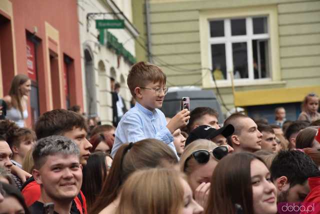 [WIDEO/FOTO] Żabson porwał strzegomską publiczność na zwieńczenie sobotniej części Święta Granitu