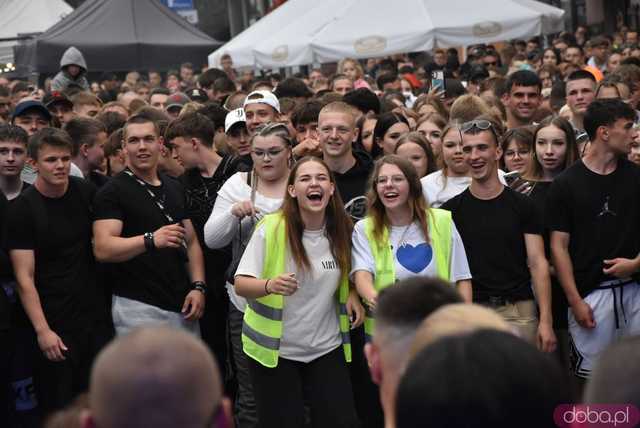 [WIDEO/FOTO] Żabson porwał strzegomską publiczność na zwieńczenie sobotniej części Święta Granitu