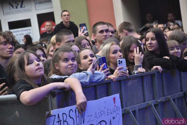 [WIDEO/FOTO] Żabson porwał strzegomską publiczność na zwieńczenie sobotniej części Święta Granitu