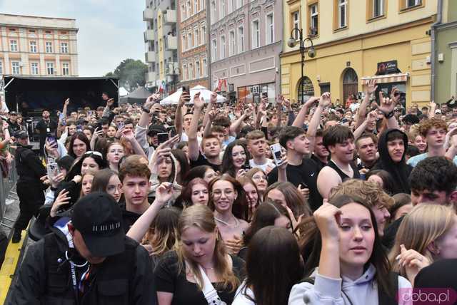 [WIDEO/FOTO] Żabson porwał strzegomską publiczność na zwieńczenie sobotniej części Święta Granitu