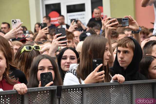 [WIDEO/FOTO] Żabson porwał strzegomską publiczność na zwieńczenie sobotniej części Święta Granitu
