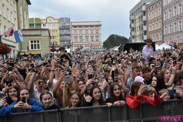 [WIDEO/FOTO] Żabson porwał strzegomską publiczność na zwieńczenie sobotniej części Święta Granitu