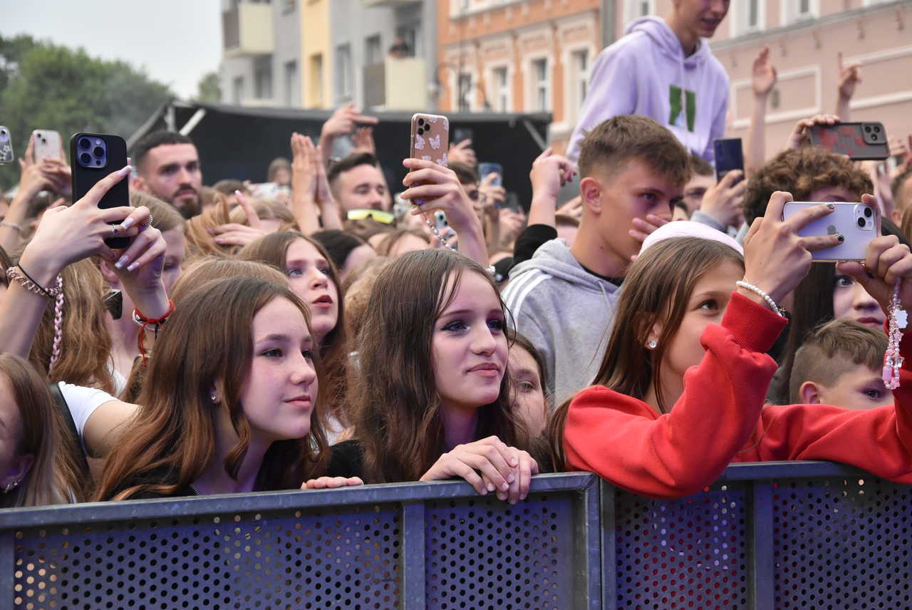 [WIDEO/FOTO] Żabson porwał strzegomską publiczność na zwieńczenie sobotniej części Święta Granitu