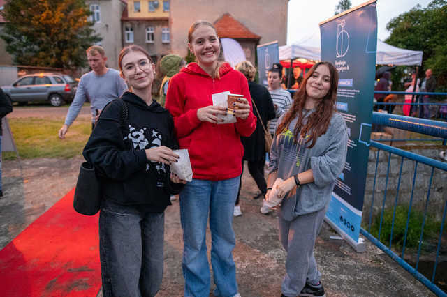 [FOTO] Ale klimat! Wystartował Żarowski Festiwal Filmowy. Przed nami jeszcze jedna projekcja