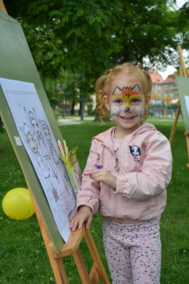 [DUŻO ZDJĘĆ] Świetna zabawa i moc atrakcji na Pikniku z okazji Dnia Dziecka w Śiwbeodzicach