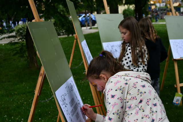 [DUŻO ZDJĘĆ] Świetna zabawa i moc atrakcji na Pikniku z okazji Dnia Dziecka w Śiwbeodzicach