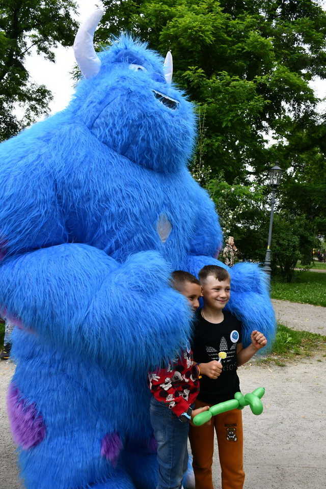 [DUŻO ZDJĘĆ] Świetna zabawa i moc atrakcji na Pikniku z okazji Dnia Dziecka w Śiwbeodzicach