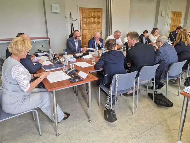 [FOTO] Za nami sesja absolutoryjna Rady Powiatu Świdnickiego