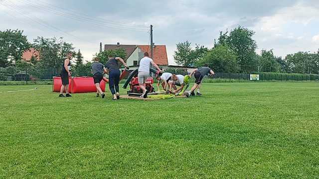Już w najbliższą sobotę powalczą w Gminny Zawodach Sportowo-Pożarniczych! Trwają przygotowania [FOTO]