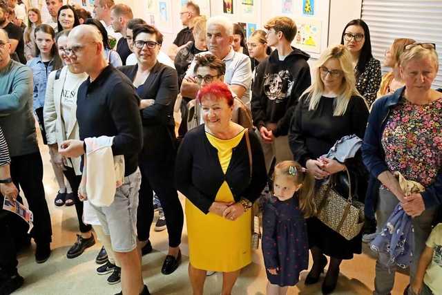 [FOTO] Zaprezentowano dorobek artystyczny najmłodszych podopiecznych żarowskiego GCKiS