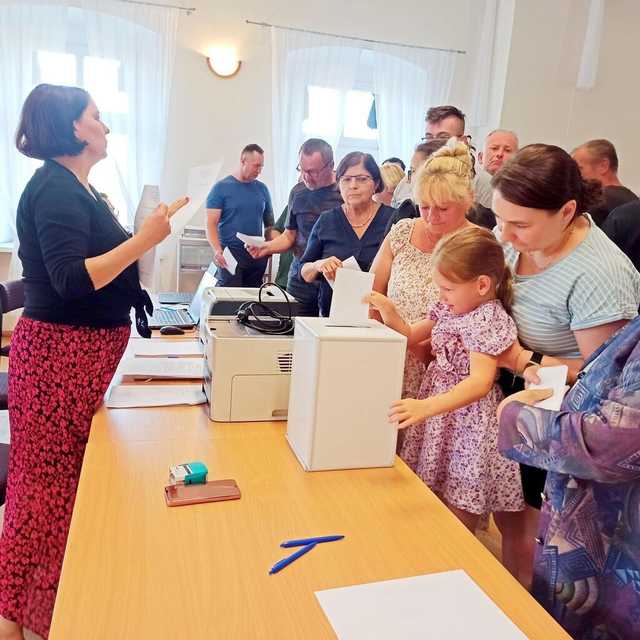 [FOTO] Trwają wybory sołtysów w gminie Żarów
