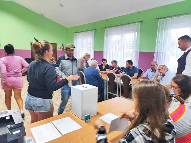 [FOTO] Trwają wybory sołtysów w gminie Żarów