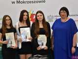 [WIDEO/FOTO] Uroczysta akademia, świadectwa i wyróżnienia podczas zakończenia roku w ZCSKR w Mokrzeszowie