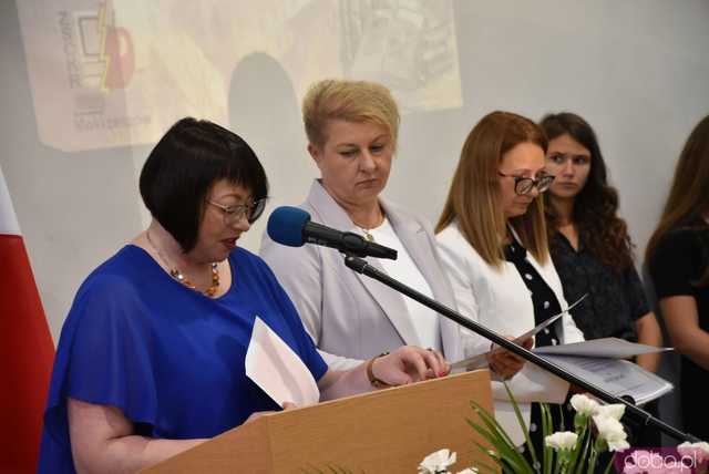 [WIDEO/FOTO] Uroczysta akademia, świadectwa i wyróżnienia podczas zakończenia roku w ZCSKR w Mokrzeszowie