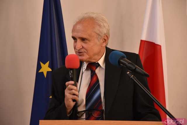 [FOTO] Pożegnanie dyrektor ZSCKR w Mokrzeszowie. Kto obejmie to stanowisko od września?