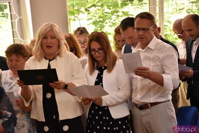 [FOTO] Pożegnanie dyrektor ZSCKR w Mokrzeszowie. Kto obejmie to stanowisko od września?