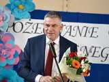 [FOTO] Uczniowie naszego powiatu przywitali wakacje. Uroczyste akademie zakończyły rok szkolny