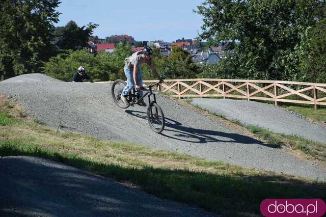 [FOTO] Z przytupem otwarto Rowerowy Park Umiejętności
