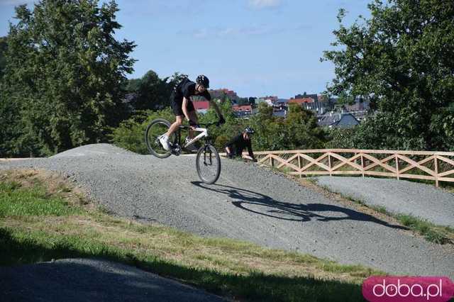 [FOTO] Z przytupem otwarto Rowerowy Park Umiejętności