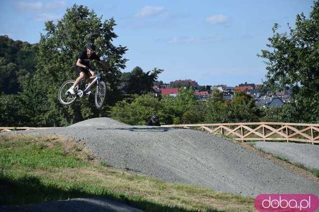 [FOTO] Z przytupem otwarto Rowerowy Park Umiejętności