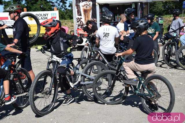 [FOTO] Z przytupem otwarto Rowerowy Park Umiejętności