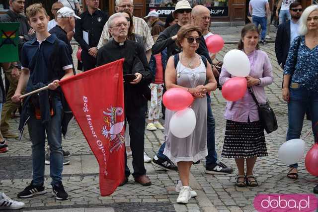 [FOTO, VIDEO] Zakaz pedałowania, nakaz normalności. 