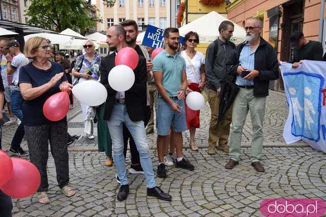 [FOTO, VIDEO] Zakaz pedałowania, nakaz normalności. 