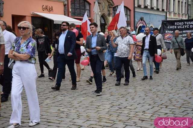 [FOTO, VIDEO] Zakaz pedałowania, nakaz normalności. 