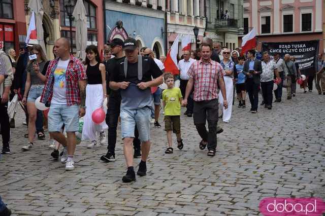 [FOTO, VIDEO] Zakaz pedałowania, nakaz normalności. 