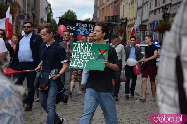 [FOTO, VIDEO] Zakaz pedałowania, nakaz normalności. 